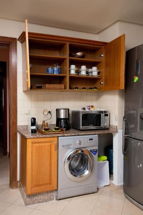 Spacious Beachview Condo Marina - Families Only Agadir Kültér fotó
